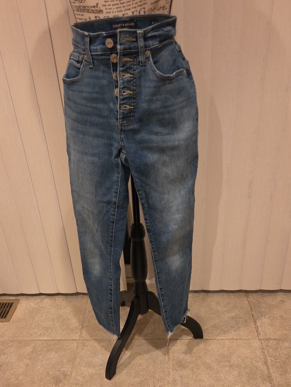 Lucky Brand High Rise Button-Fly Jeans - Faded Blue